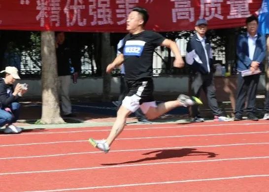 華魯 |華魯健兒喜提濟(jì)煉運(yùn)動(dòng)會(huì)大獎(jiǎng)